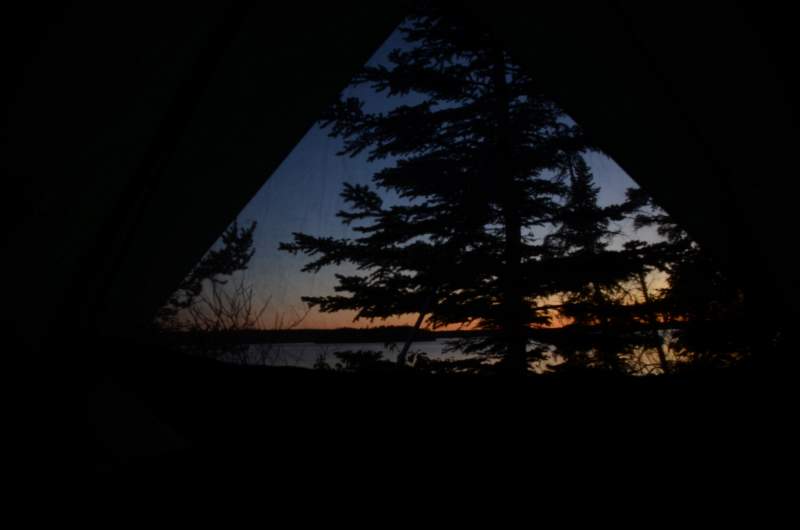 700_4529.jpg - Early to bed