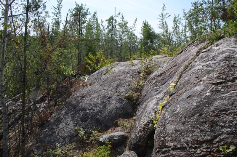 700_5190.jpg - turns into rock climb portage....