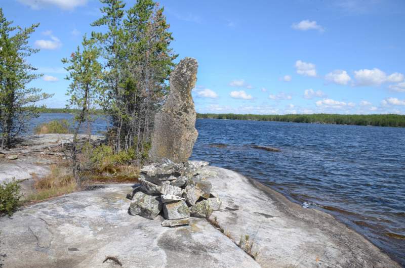 700_5309.jpg - The statue on Mather Lake