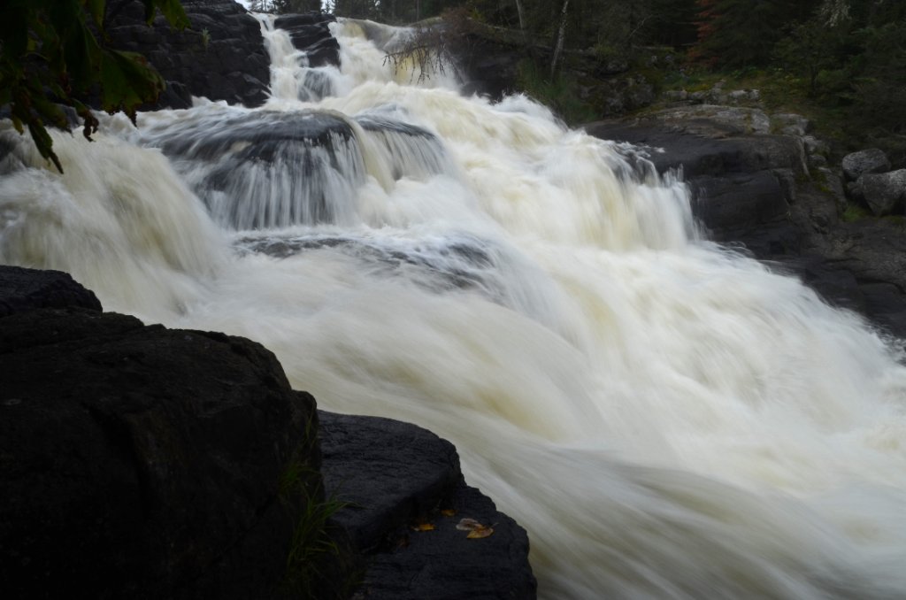 700_6155.jpg - Snowshoe Falls