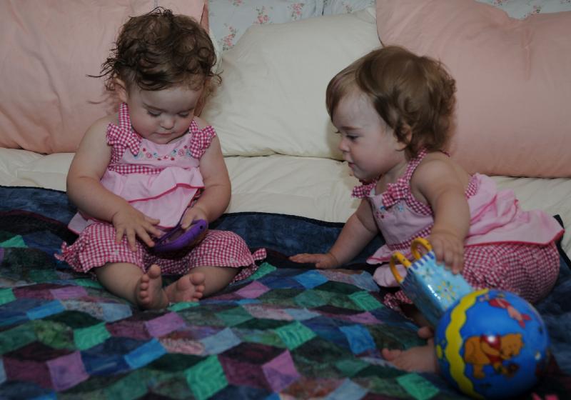 DSC_6794.jpg - Check out my iPhone